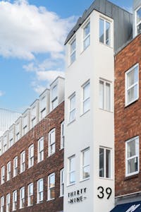 39 Queen Street, Maidenhead, Leisure / Office To Let - 39QueenSt2.jpg