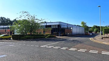 Unit I, The Loddon Centre, Basingstoke, Industrial / Industrial / Office To Let - 20240605_080038.jpg