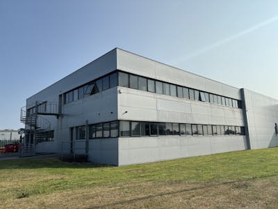 Unit 1100 Central Park, Western Avenue, Bridgend, Office To Let - IMG_9794.jpg