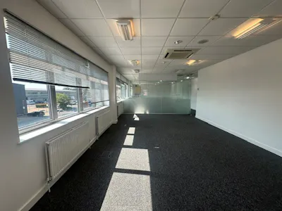 First Floor, Unit 15, Slough, Office To Let - Slough Interchange int 4.jpg