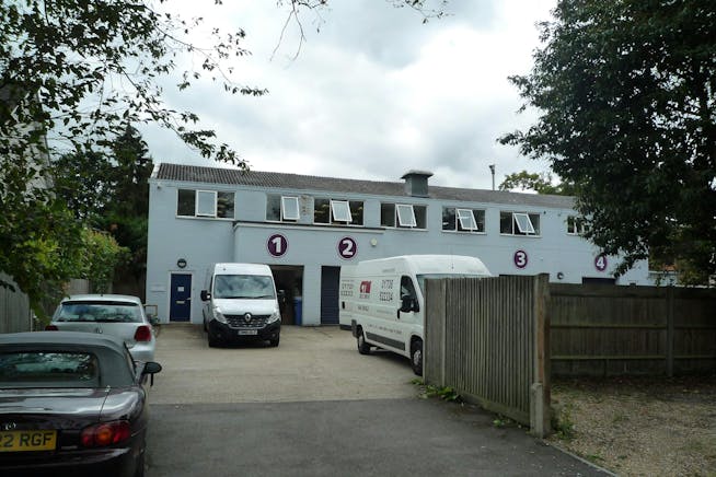 Unit 2 Avondale Business Centre, Fleet, Warehouse & Industrial To Let - d7e9c30ffec2165367ccee79acf6ae02letti.jpeg