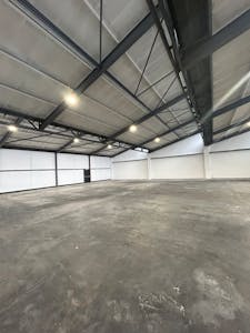 Unit 15, Springvale Industrial Estate, Cwmbran, Industrial To Let - IMG_0411.jpg