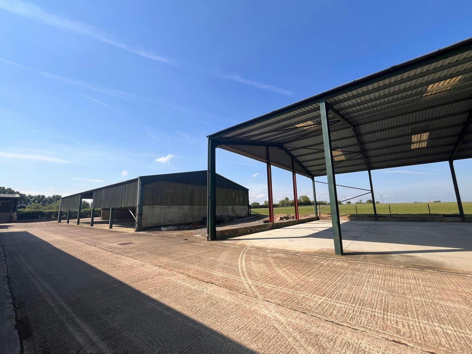 Cavan Farm, Cane End Lane, Aylesbury, Development / Industrial For Sale - WhatsApp Image 20250512 at 131212_d9da51da.jpg