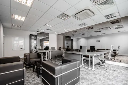 Suite 16 2 Station Court, London, Office To Let - Station Crt U16 - Low Res 2.jpg