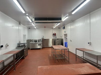 Unit 3 Precision Way, Alcester, Industrial / Industrial/Logistics To Let - IMG_7261.JPG