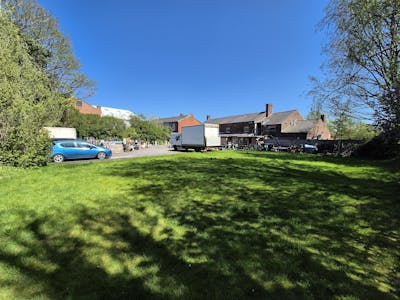 481 Oldham Road, Manchester, D1 (Non Residential Institutions) / Leisure / Office / Retail To Let - 20260423_125308.jpg