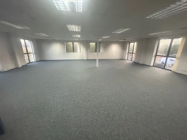 4b Lansdowne Court - 1st floor 1.jpeg