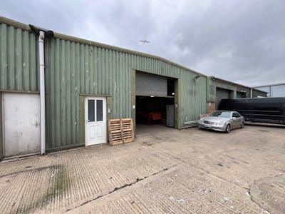 Unit 22 Enterprise House, Cheney Manor Industrial Estate, Swindon, Industrial / Warehouse To Let - 007.jpg