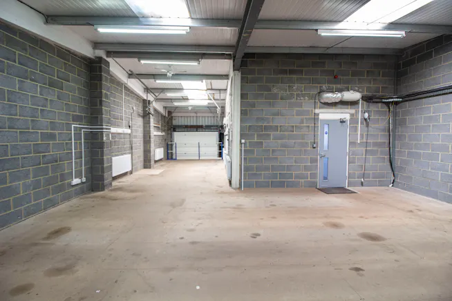 Unit 7 Union Buildings, Uxbridge, Industrial / Warehouse For Sale - 4.jpg