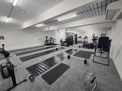 Ryan House Aviation Way, Southend-On-Sea, Gym / Leisure To Let - WhatsApp Image 20251001 at 141434_418cd0d5.jpg
