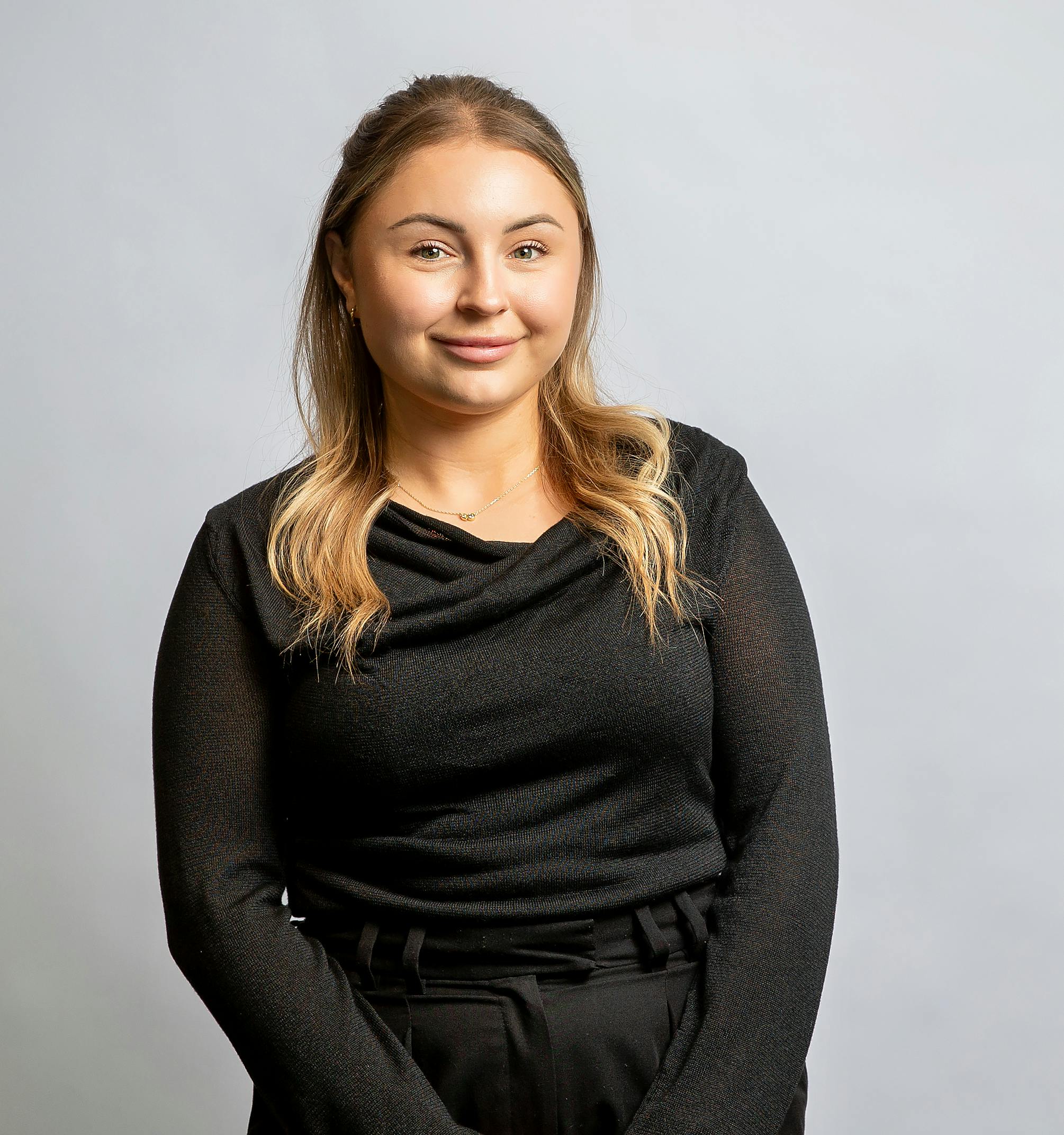 Ellie Elam profile photo