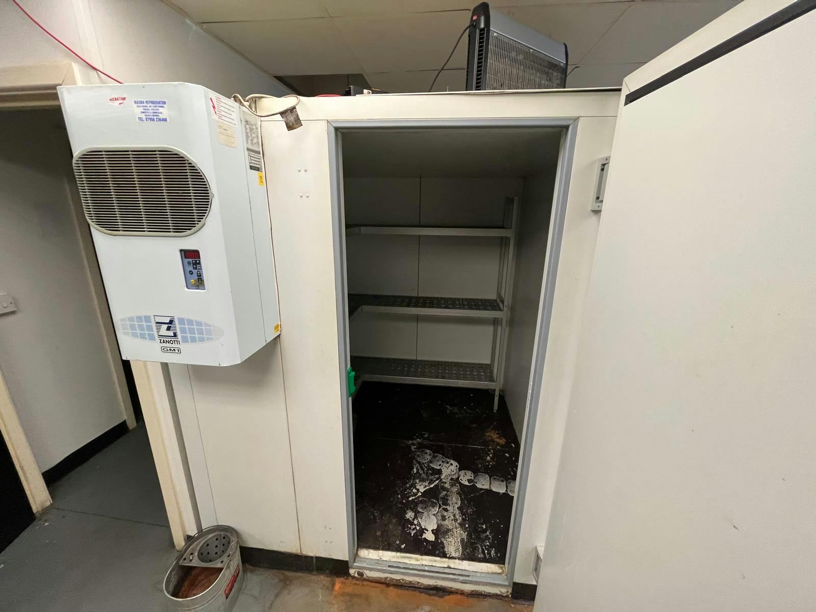 7 Berwick Parade, Stockport, Restaurant / Retail To Let - IMG20250605WA0026.jpg