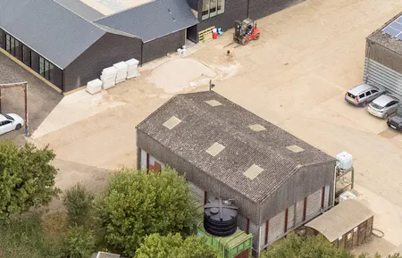Trinity Hall Farm, Leighton Buzzard, Industrial To Let - 1500 Trinity storage unit.jpg