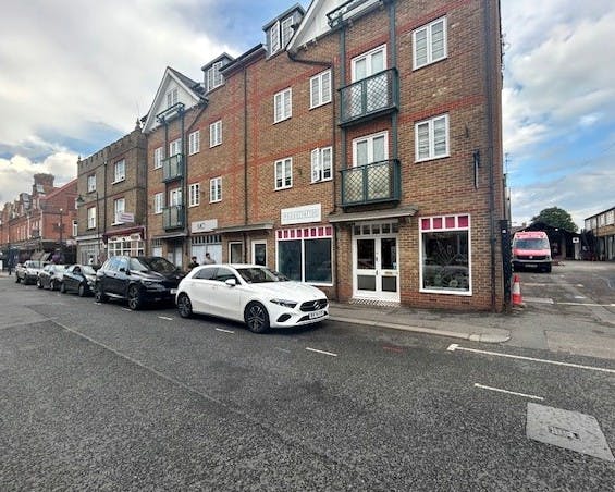 57 St. Leonards Road, Windsor, Retail To Let - Exterior i.jpg