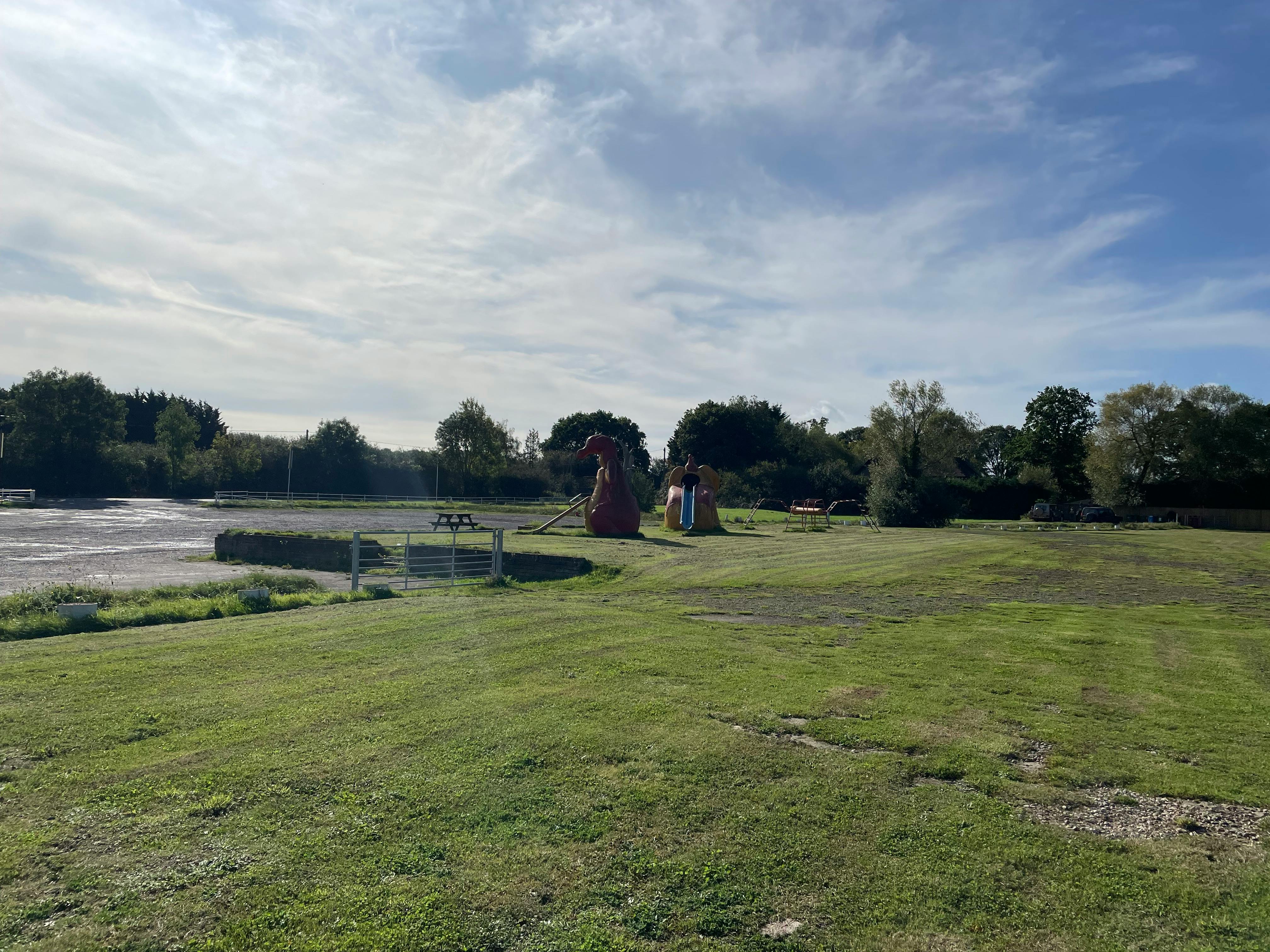 Toat Cafe and hand car wash site, Pulborough To Let / For Sale - IMG_2221.jpeg