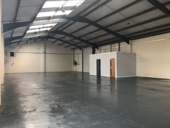 Unit 22 James Carter Road, Mildenhall, Industrial To Let - IMG_2427.JPG