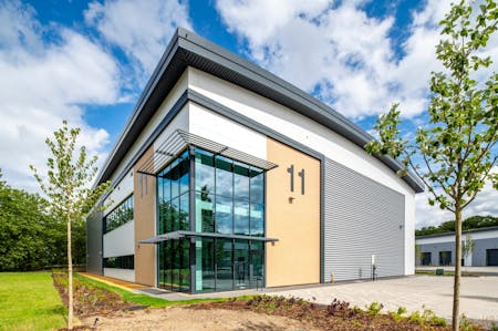 Bartley Junction, Bartley Wood Business Park, Hook, Industrial / Warehouse To Let - Unit 11 - front aspect