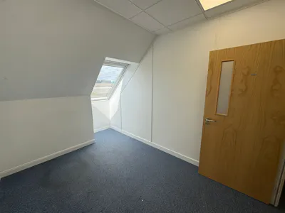 Suite 7 - Burgundy Court, Chelmsford, Office To Let - WhatsApp Image 2025-05-08 at 14.52.32_6476b654.jpg