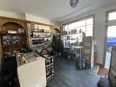 4a Northgate, Newark, Retail To Let - IMG_6047.JPG