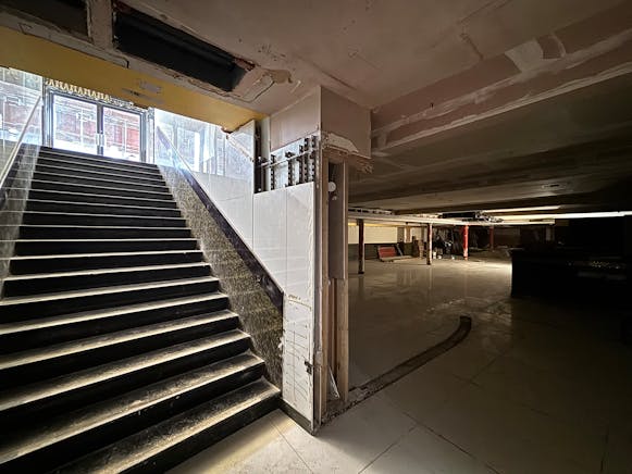 20 Winchester Street, Basingstoke To Let - IMG_2168.JPG