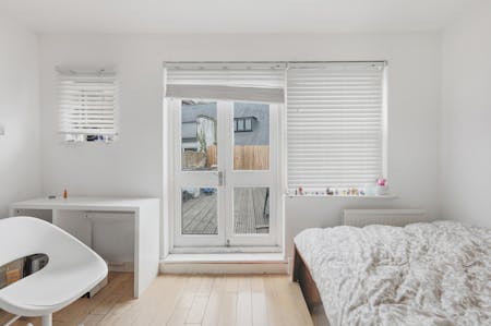 Mixed-Use Camden Freehold, 39 Parkway, London, Mixed Use / Residential / Retail For Sale - img_6075 1.jpg