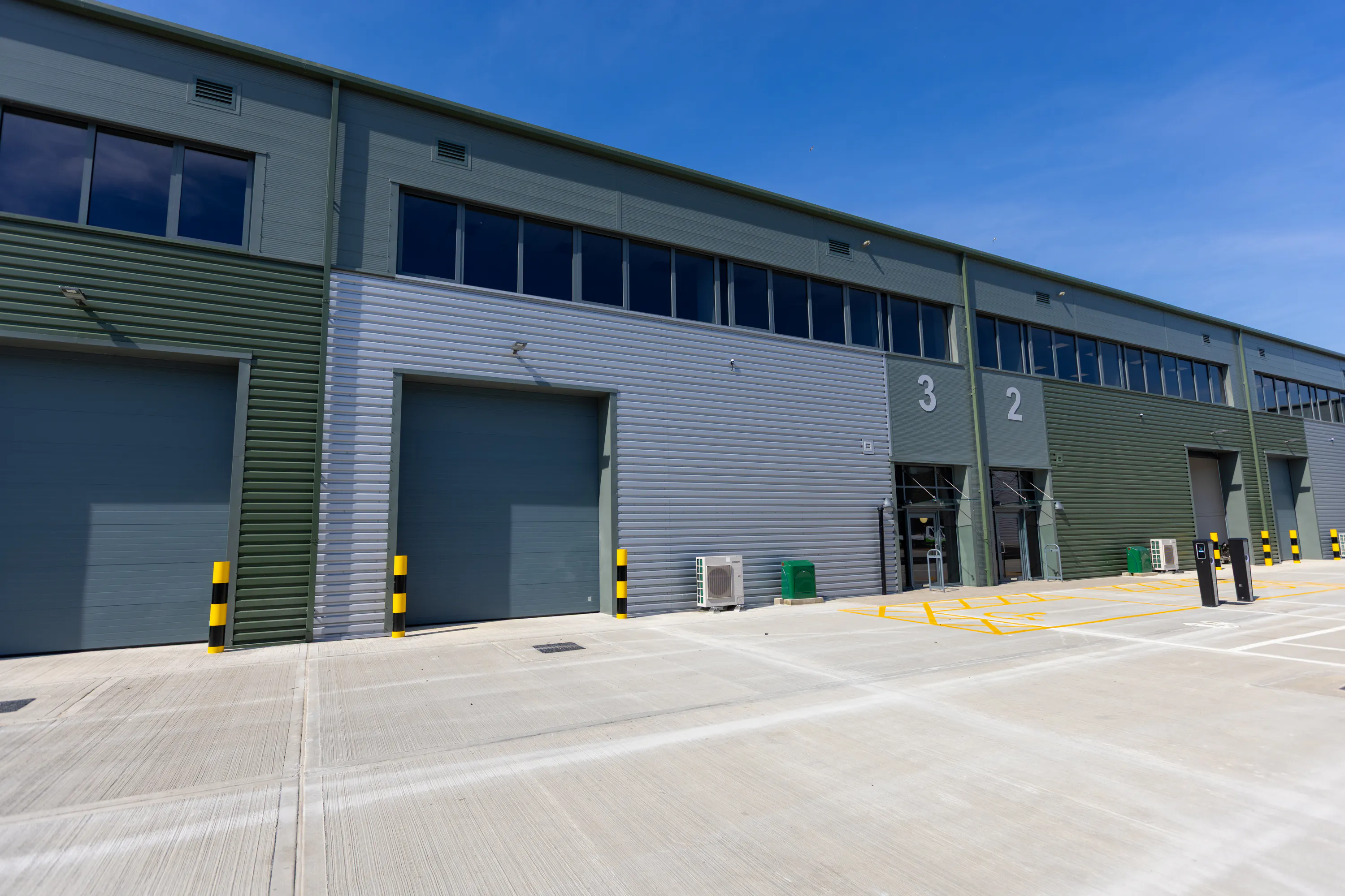 Unit 3 T45, Aire Valley Road, Leeds, West Yorkshire, LS9 0AA