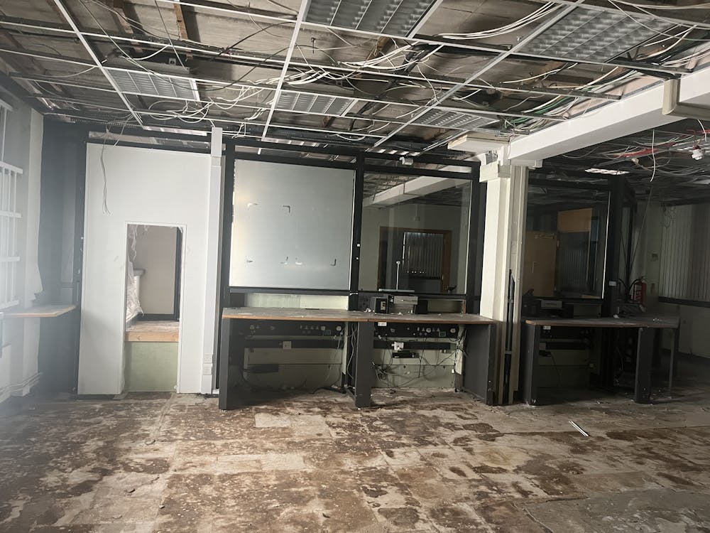 Former Lloyds Bank, 2 Gatehouse Road - IMG_2943.JPG