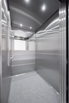 Unit 9, Metroplex Park, Tolworth To Let - Metroplex Unit 9-2.jpg