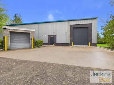 Unit 42, Hirwaun Industrial Estate, Hirwaun, Industrial To Let - CAM05096G0-PR0056-STILL038.jpg