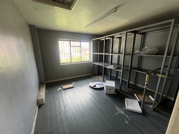 ATS Didcot, 1 Park Road, Didcot, Industrial For Sale - 20240619_121444322_iOS.jpg ATS Didcot, 1 Park Road, Didcot, Industrial For Sale - 20240619_121444322_iOS.jpg