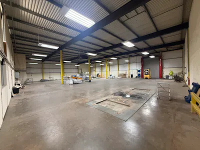 Unit 11 Madeley Road Industrial Estate, North Moons Moat, Redditch, Industrial/Logistics To Let - IMG_7279.JPG