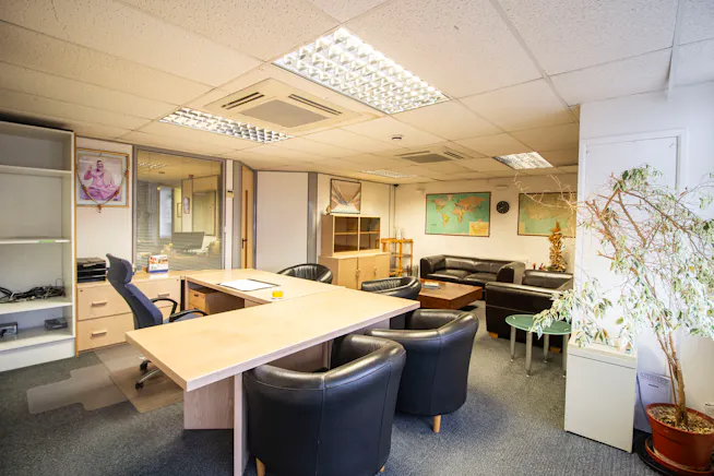 Unit 21, Park Royal Metro Centre, Park Royal, Office / Industrial / Warehouse For Sale - 8.1.jpg