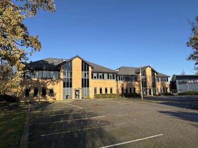 Fortress House & Marauder House, Fortress House, Bury St. Edmunds, Office To Let / For Sale - IMG_4053 Large.JPG