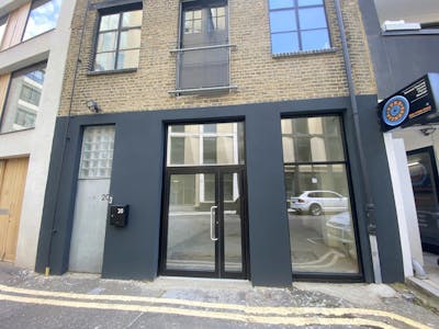 20 Long Street, London, Retail To Let - IMG_5667.jpg