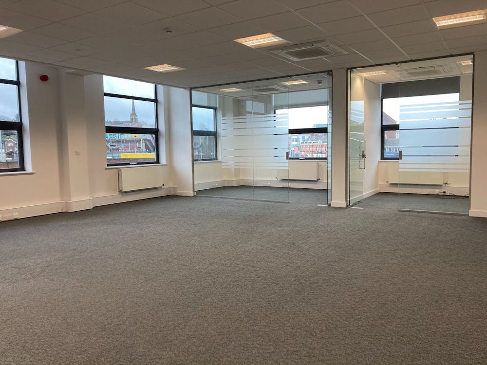 Merchant Exchange, Castle House, Waters Green - Photo 2