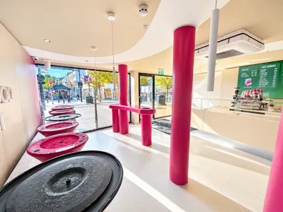 190 Camden High Street, London, Class E Retail / Leisure To Let - Sunlit Pink Camden Market Café.png