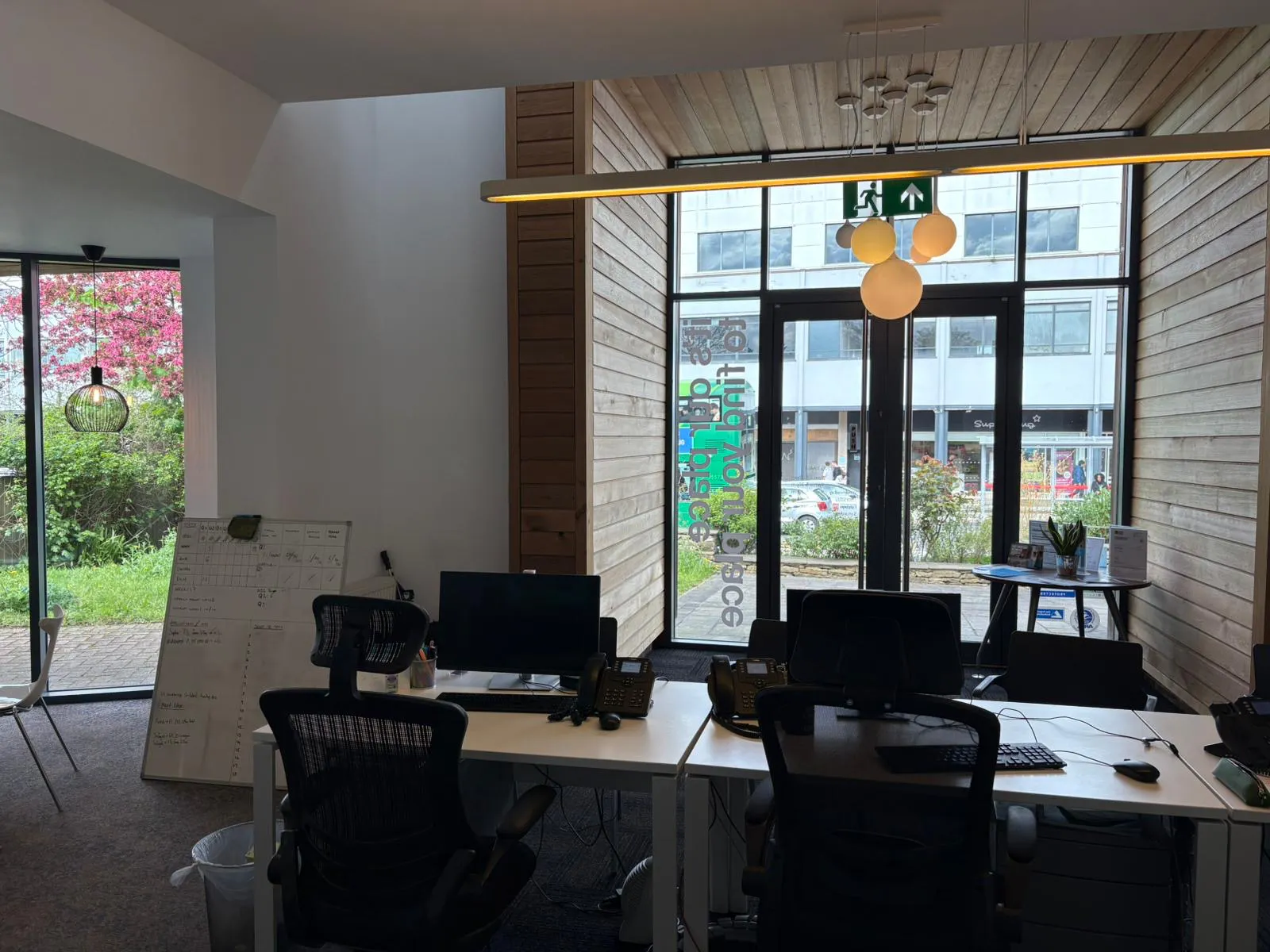 75 Otley Road, Leeds, Leisure / Offices / Other / Retail To Let - 19ed21b7-7a1f-4ff1-85fb-eeb478be678e.jpeg