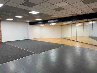 20 Fulbar Street, Renfrew, Retail To Let - 73725_20FulbarSt_Renf_IMG_03_0000.jpeg