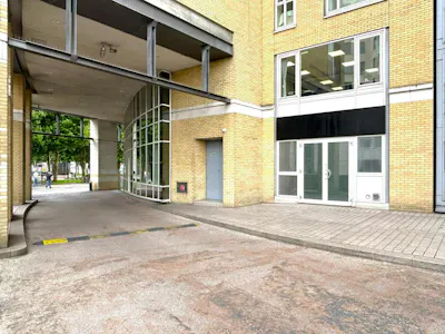 49 Westferry Circus, London, Other To Let - f733303461fe03db75348e97fa513998.jpeg
