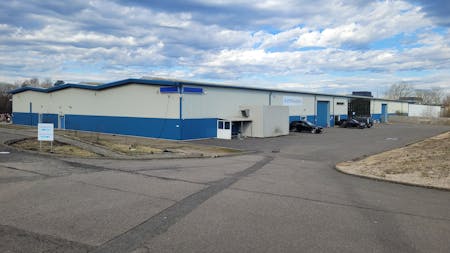 14 Grange Road, Livingston, Industrial To Let - 20260407_100803.jpg