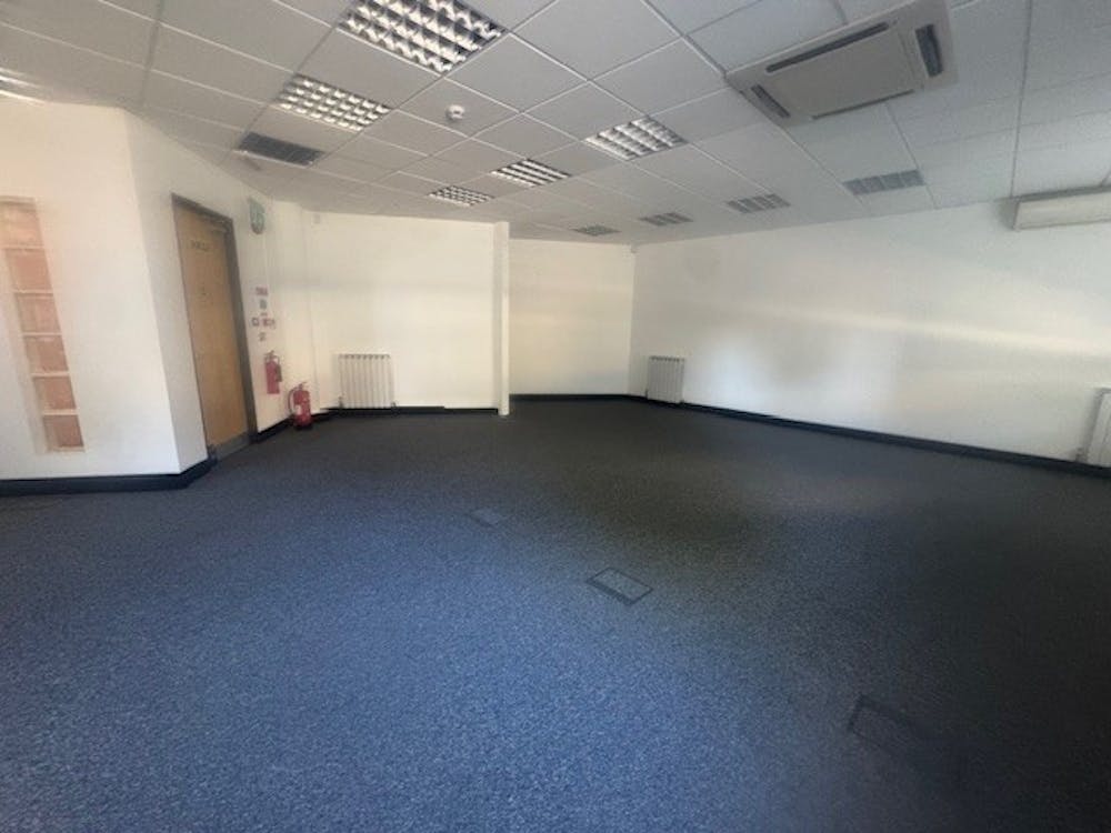 Unit 1 Heathgate Place - 1.jpg