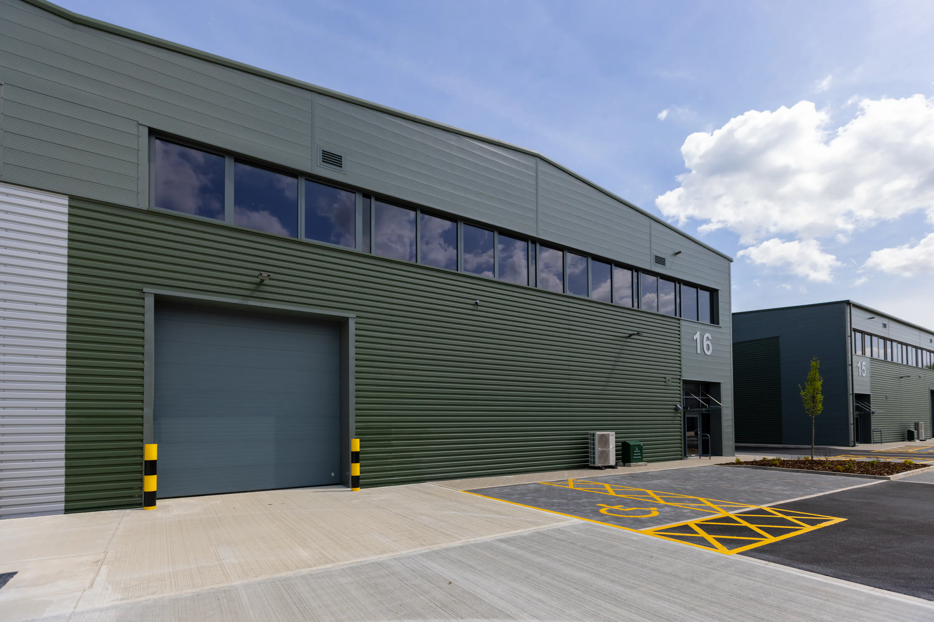 Unit 16 T45, Aire Valley Road, Leeds, West Yorkshire, LS9 0AA