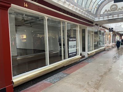 14-16 The Corridor, Bath, Retail To Let - IMG_1588.JPG