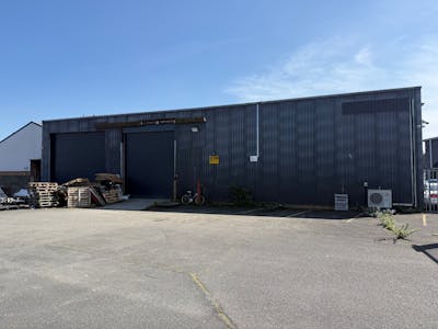 Unit 12 Isis Trading Estate, Stratton Road, Swindon, Industrial / Warehouse For Sale - 2.jpg