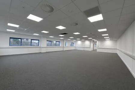 W105, Road One, Winsford, Industrial To Let - DSC_0649.2.jpg