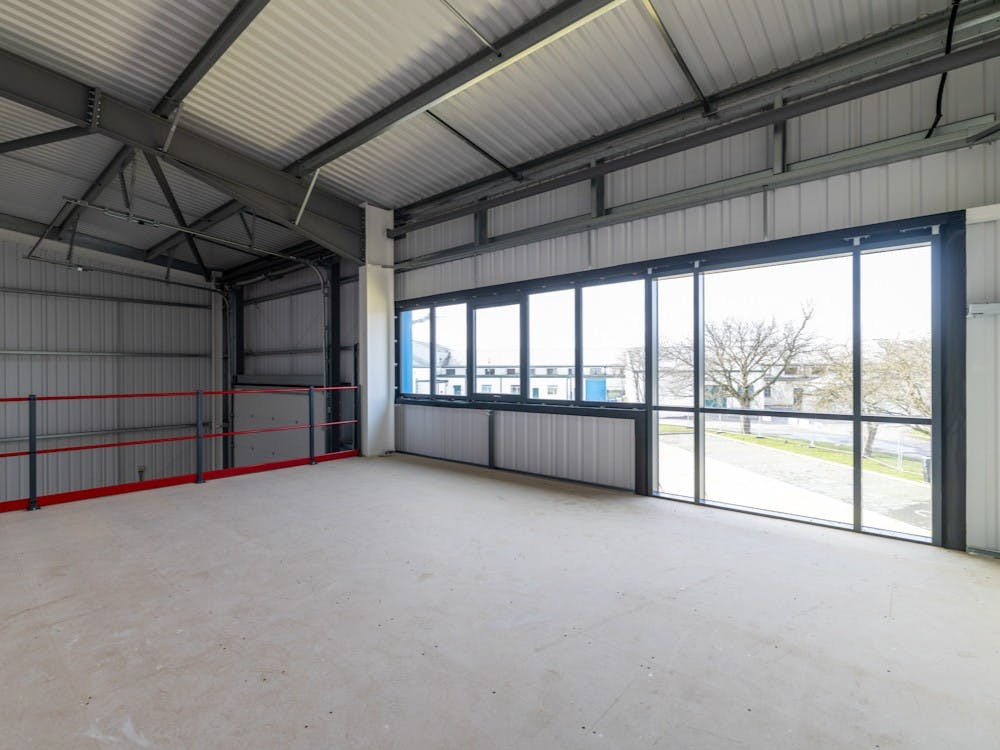 14 & 15 Greatworth Park, Banbury, Industrial / Industrial/Logistics To Let / For Sale - IMG005.jpg
