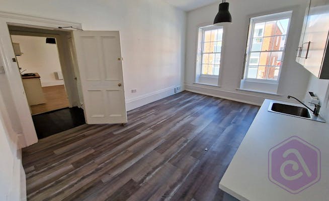 39-41 Queen Street, Colchester, Office To Let - water2.jpg