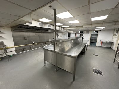 Basement Kitchen, Numa Hotel, Brighton, A3 (Restaurants and Cafes) / Industrial / Other / Restaurant / Cafe / Takeaway To Let - IMG_2971.jpg