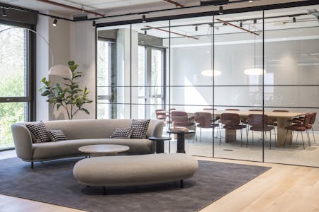 1 Oliver's Yard, London, Office To Let - Fit-out