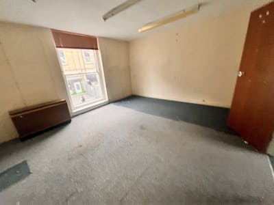 24A Oxford Street, Harrogate, Retail To Let / For Sale - IMG_7833.jpeg